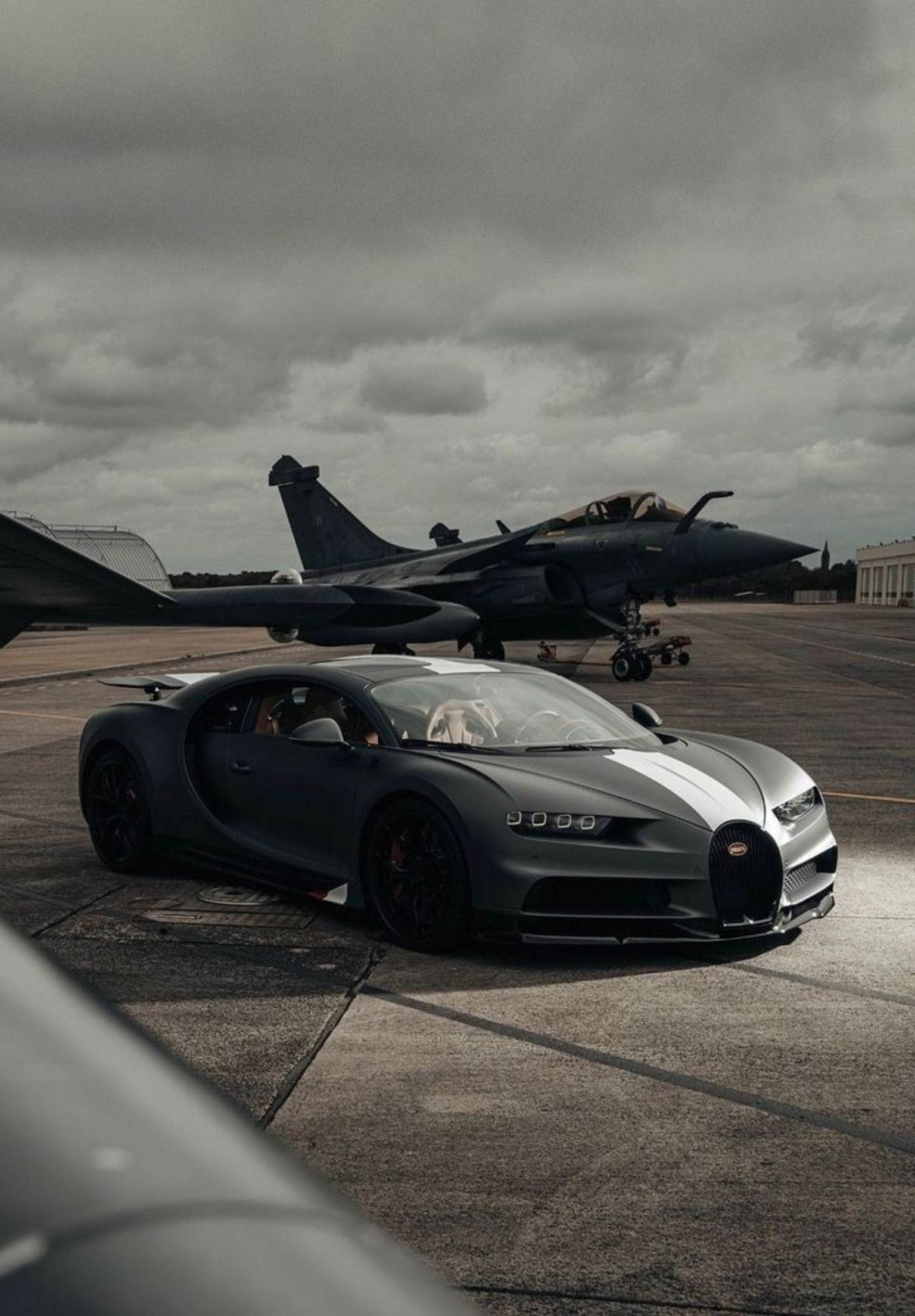 Bugatti and a jet