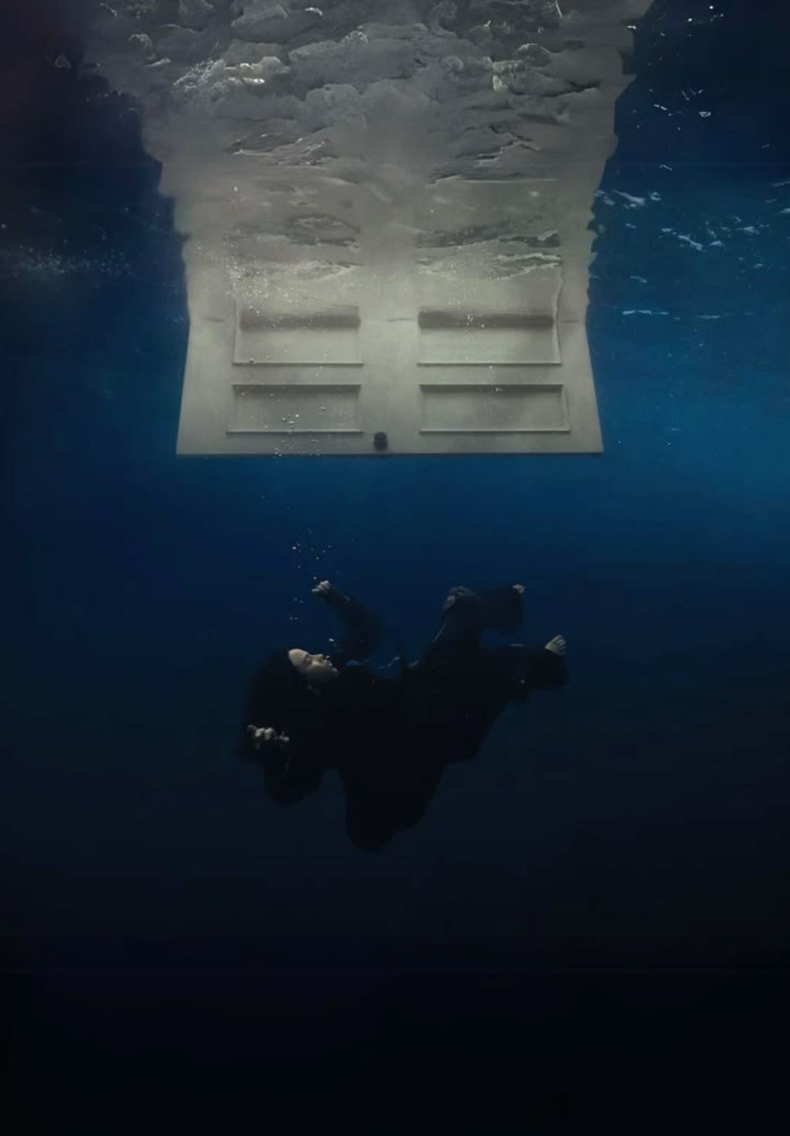 Billie Eilish Hit me hard and soft